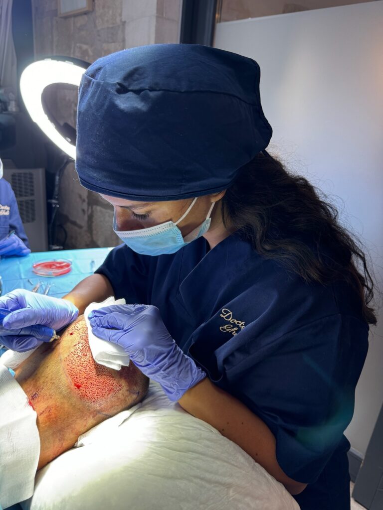 greffe de cheveux réalisée par une infirmière du dr ghali a saint remy de provence en france